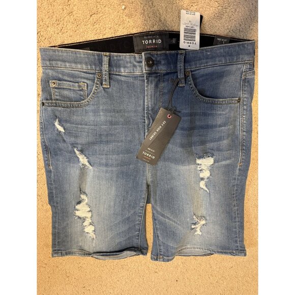Torrid Jean Bermuda Shorts 12 Sky High Skinny Stretch Cotton Distressed NEW - Picture 2 of 10